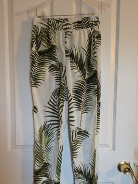H&M White Pants with Green Palm Stripe Print